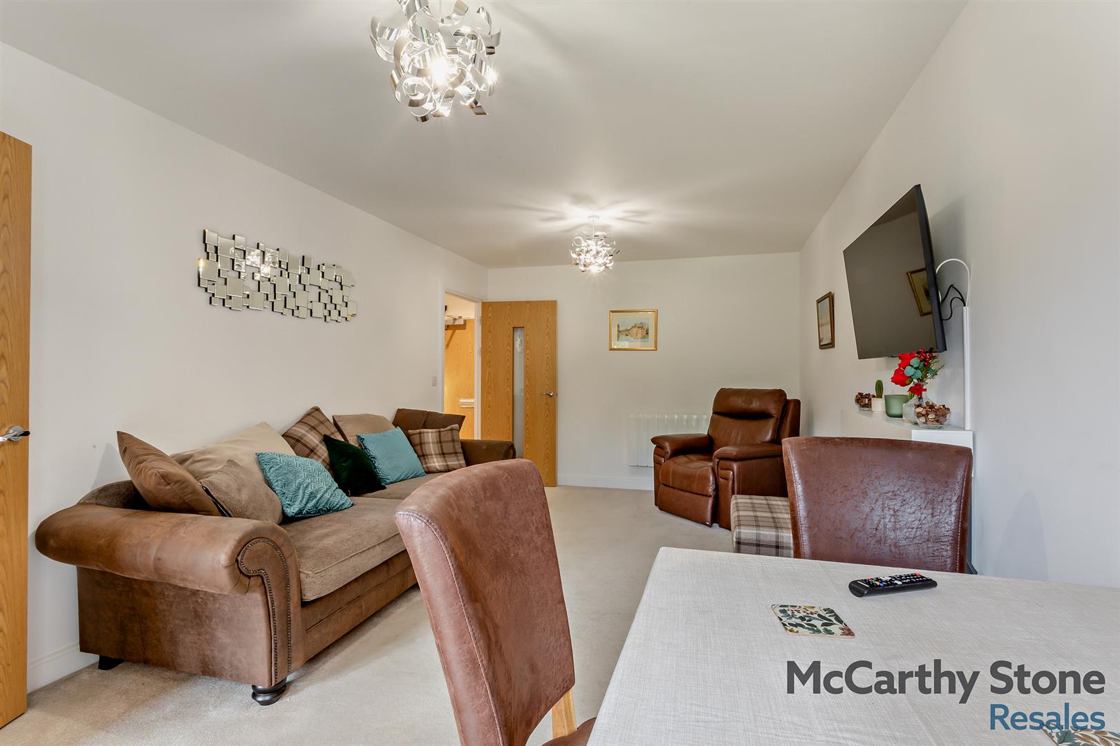 Oakhill Place, High View, Bedford, Bedfordshire, MK41 8FB