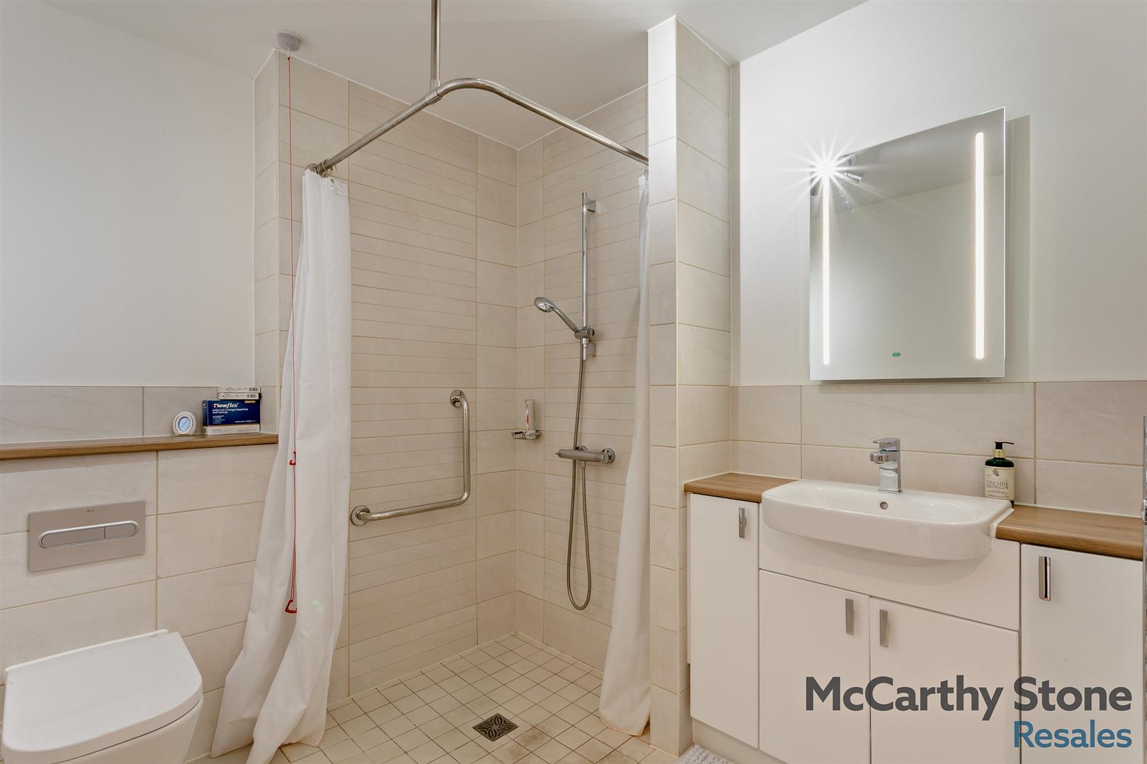 Oakhill Place, High View, Bedford, Bedfordshire, MK41 8FB