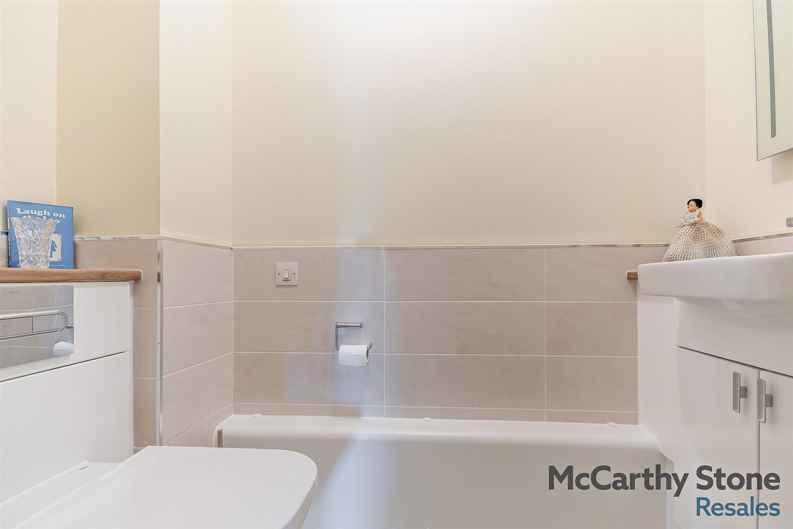 Llanthony Place, St Ann Road, Gloucester, GL2 5GQ