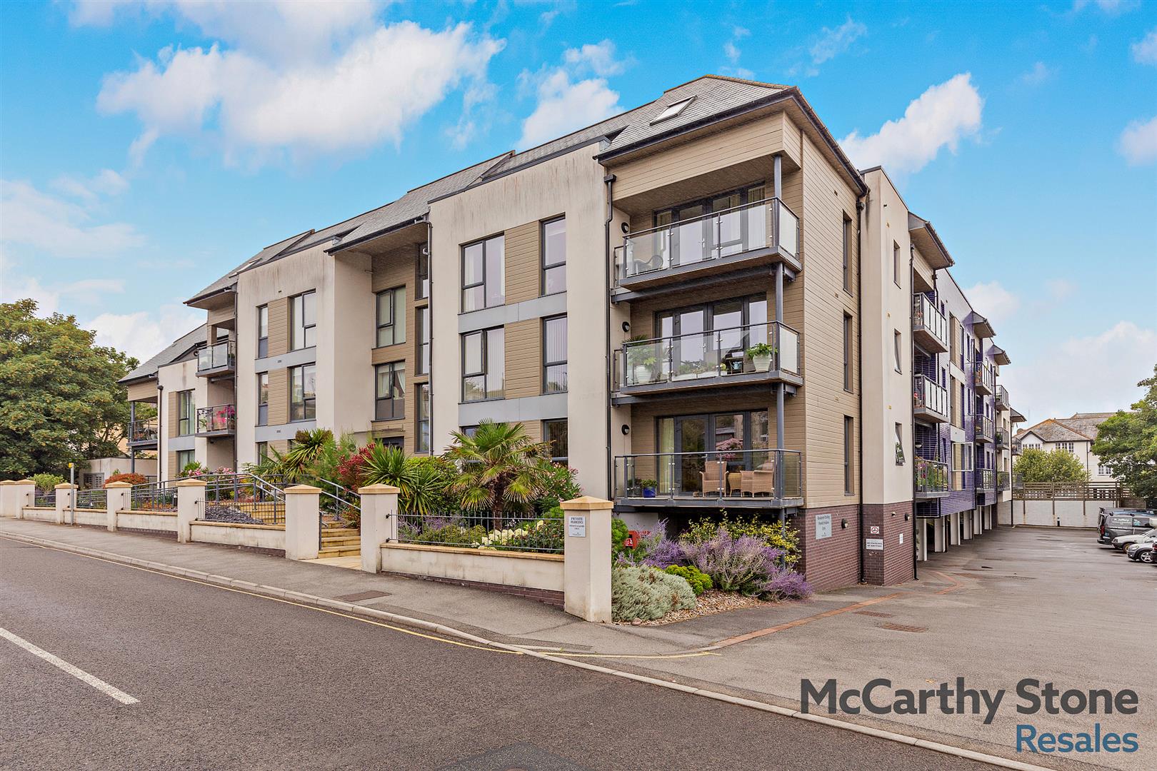 Trelawny House, Bar Road, Falmouth, TR11 4FJ