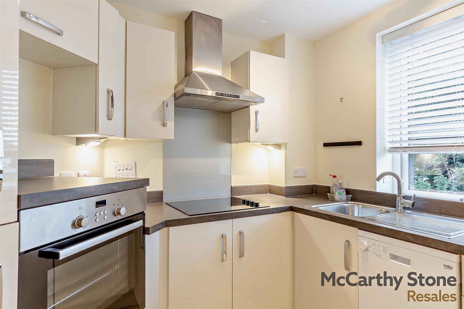 Trelawny House, Bar Road, Falmouth, TR11 4FJ