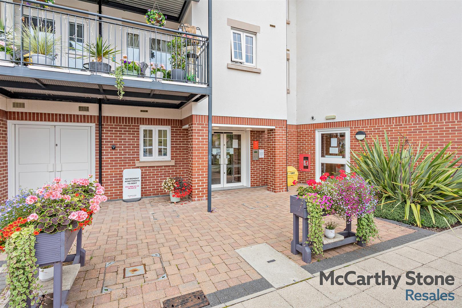Royal Gardens, Seymour Road, Buntingford