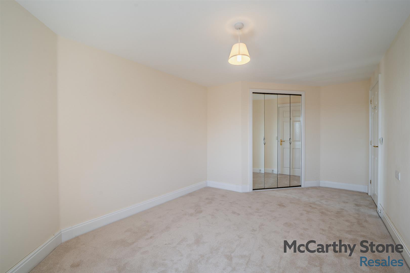 Coleridge Court, Clevedon, BS21 6FL