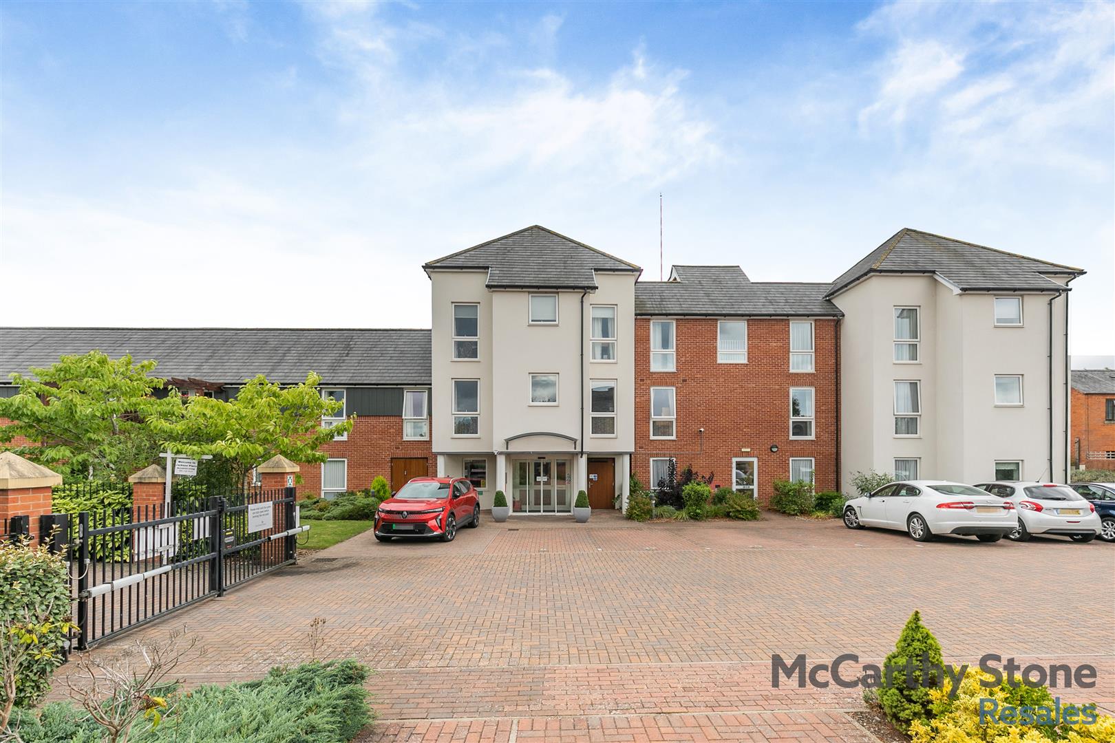 Jackson Place, Fields Park Drive, Alcester, Warwickshire, B49 6GR