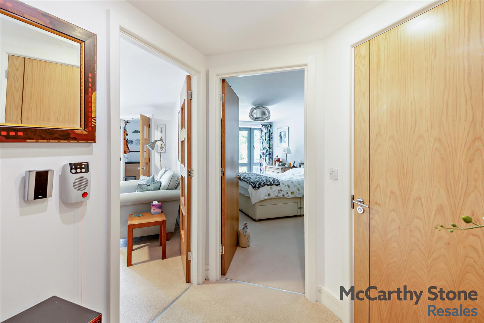 Mandeville Court, Darkes Lane, Potters Bar, Hertfordshire, EN6 1BZ