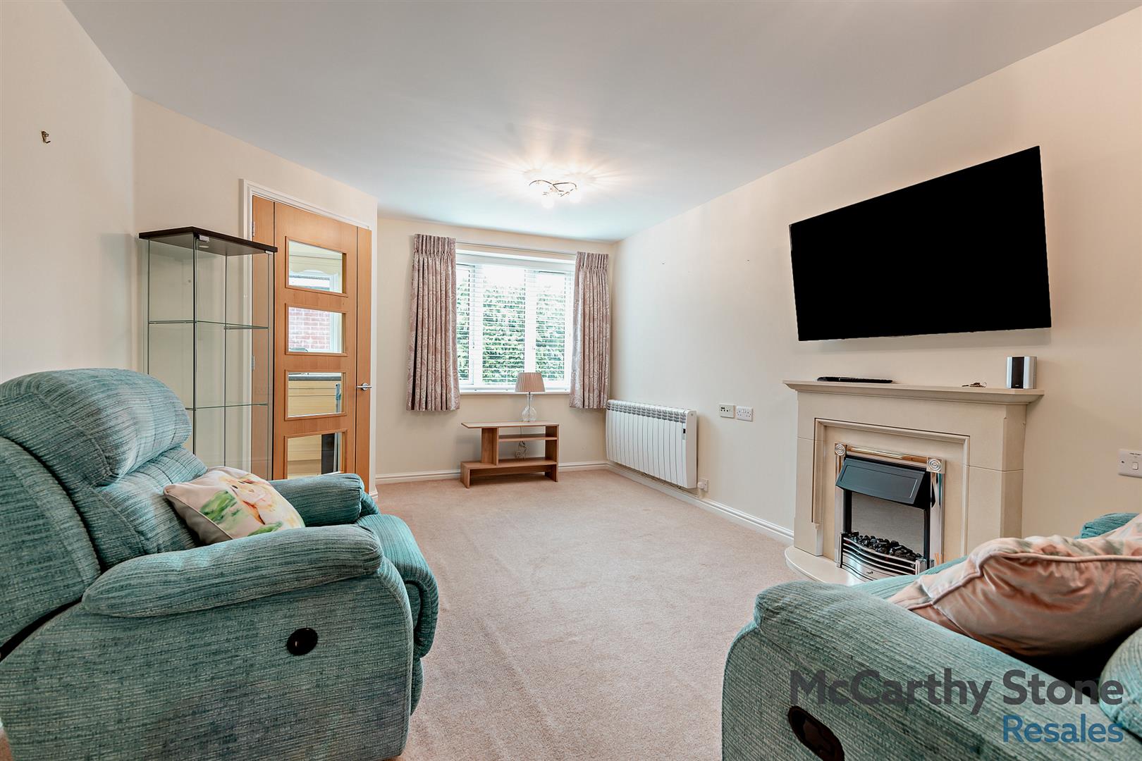 Cherrett Court, Ringwood Road, Ferndown