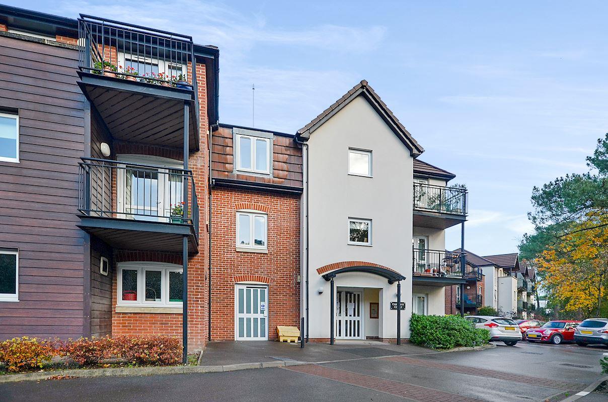 Cherrett Court, Ringwood Road, Ferndown