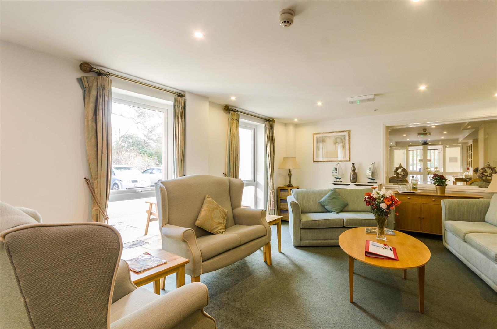 Cherrett Court, Ringwood Road, Ferndown