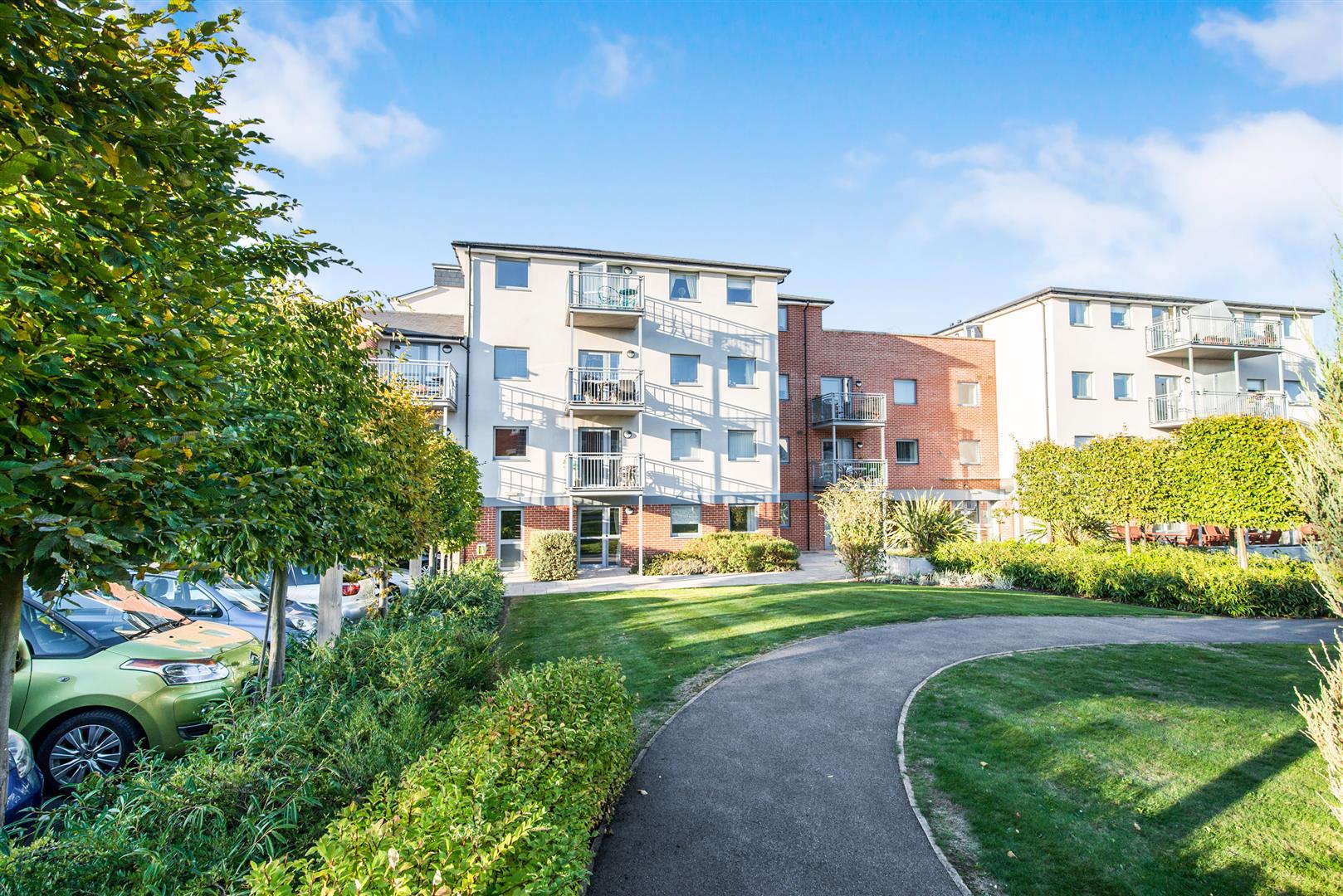 Lady Susan Court, New Road, Basingstoke A One Bedroom First Floor Retirement Apartment