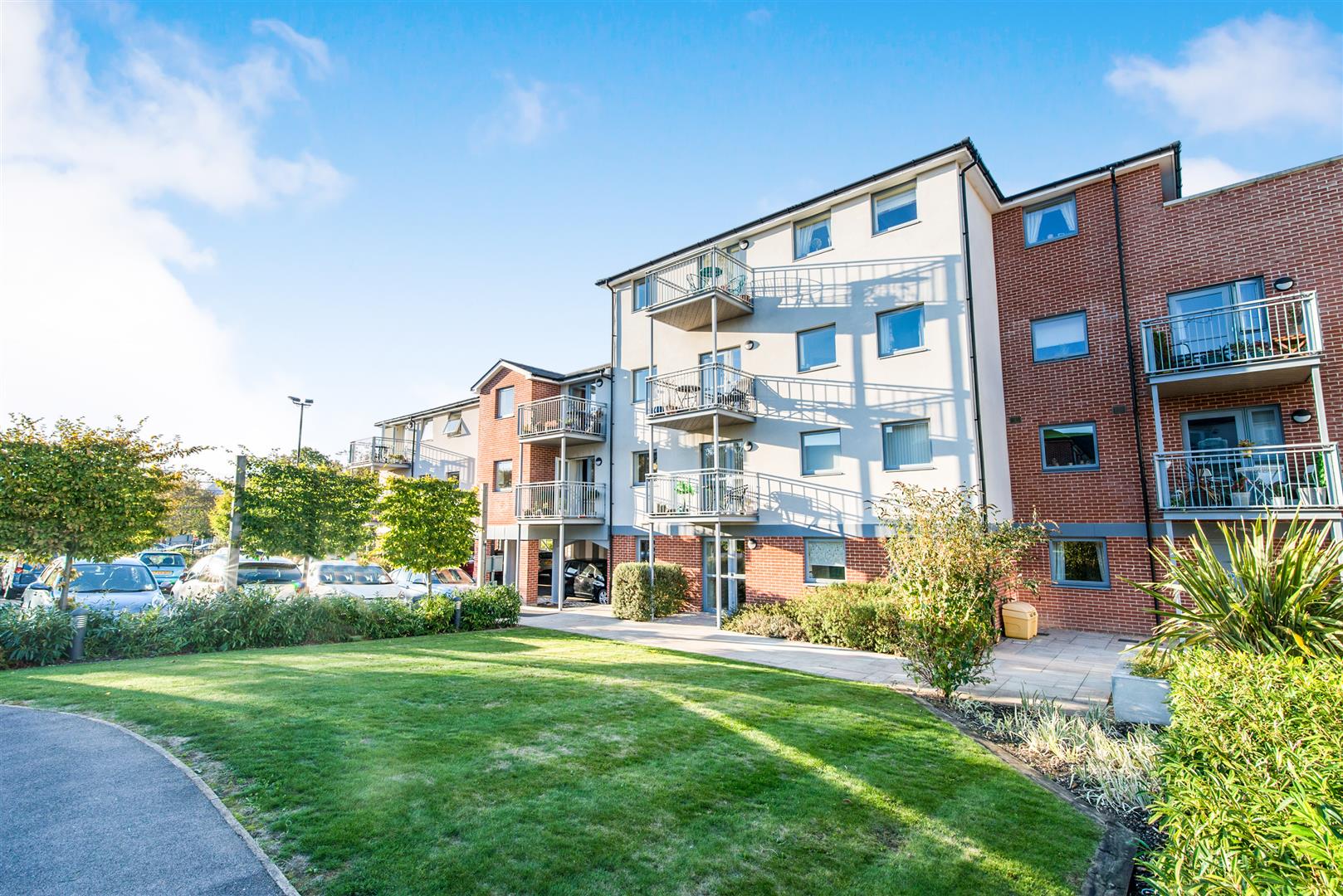 Lady Susan Court, New Road, Basingstoke A One Bedroom First Floor Retirement Apartment
