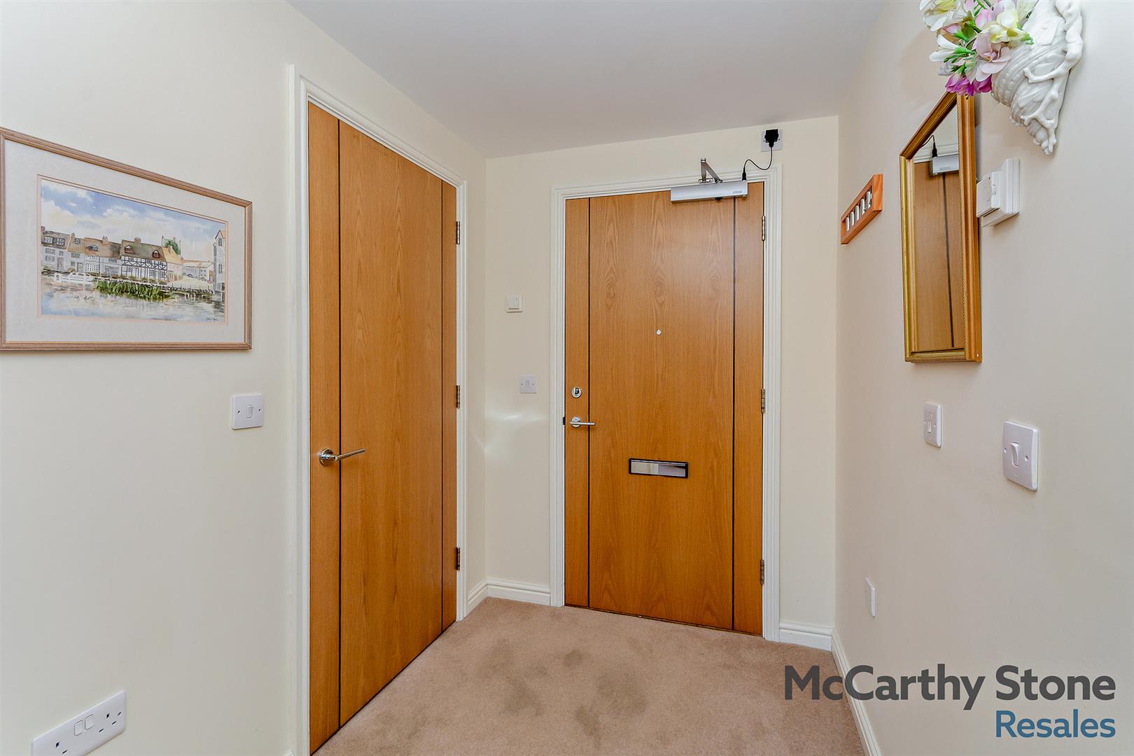 Lady Susan Court, New Road, Basingstoke A One Bedroom First Floor Retirement Apartment