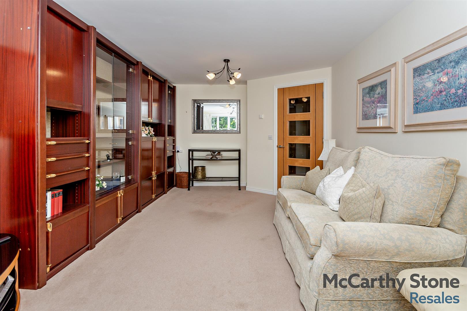 Lady Susan Court, New Road, Basingstoke A One Bedroom First Floor Retirement Apartment