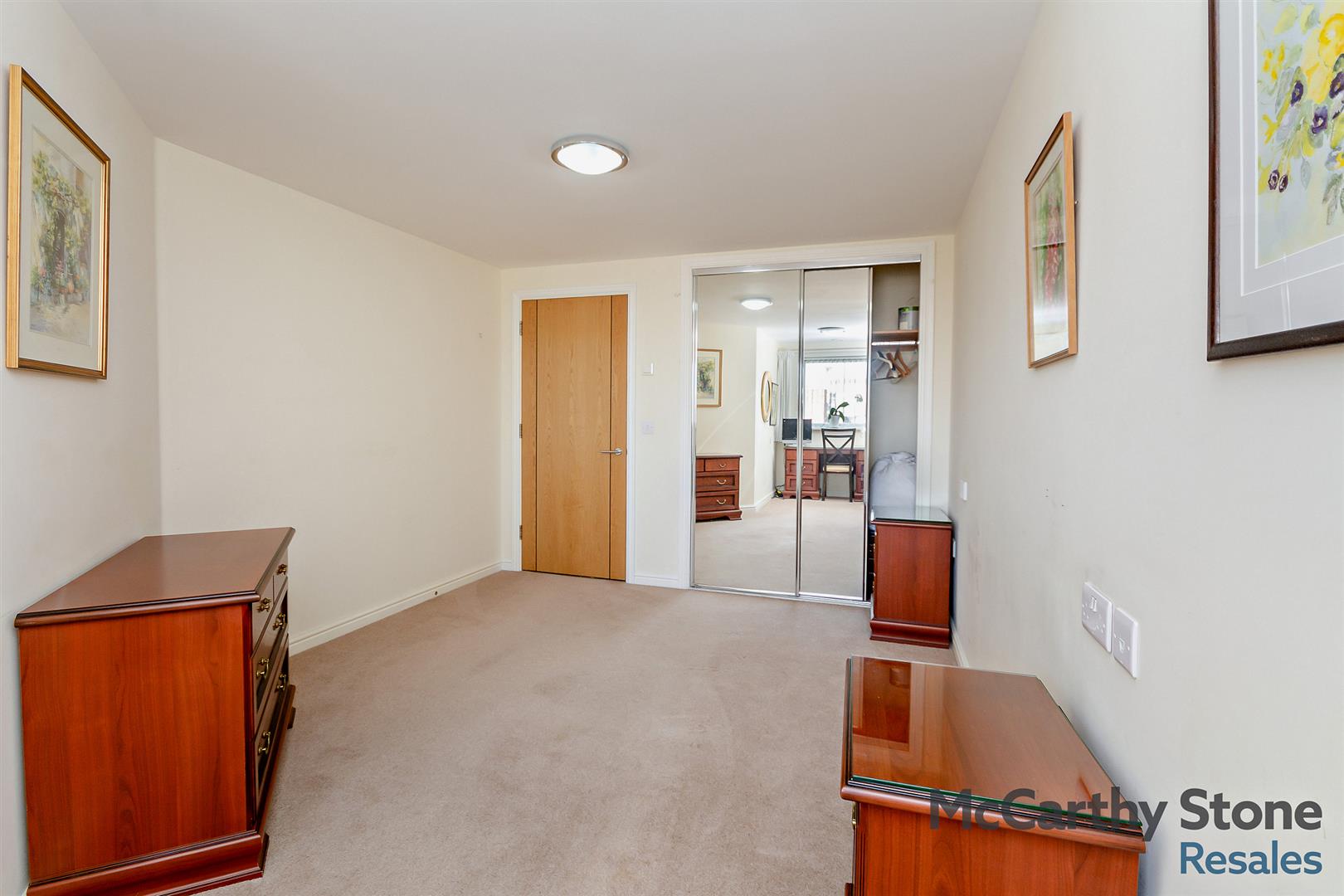 Lady Susan Court, New Road, Basingstoke A One Bedroom First Floor Retirement Apartment