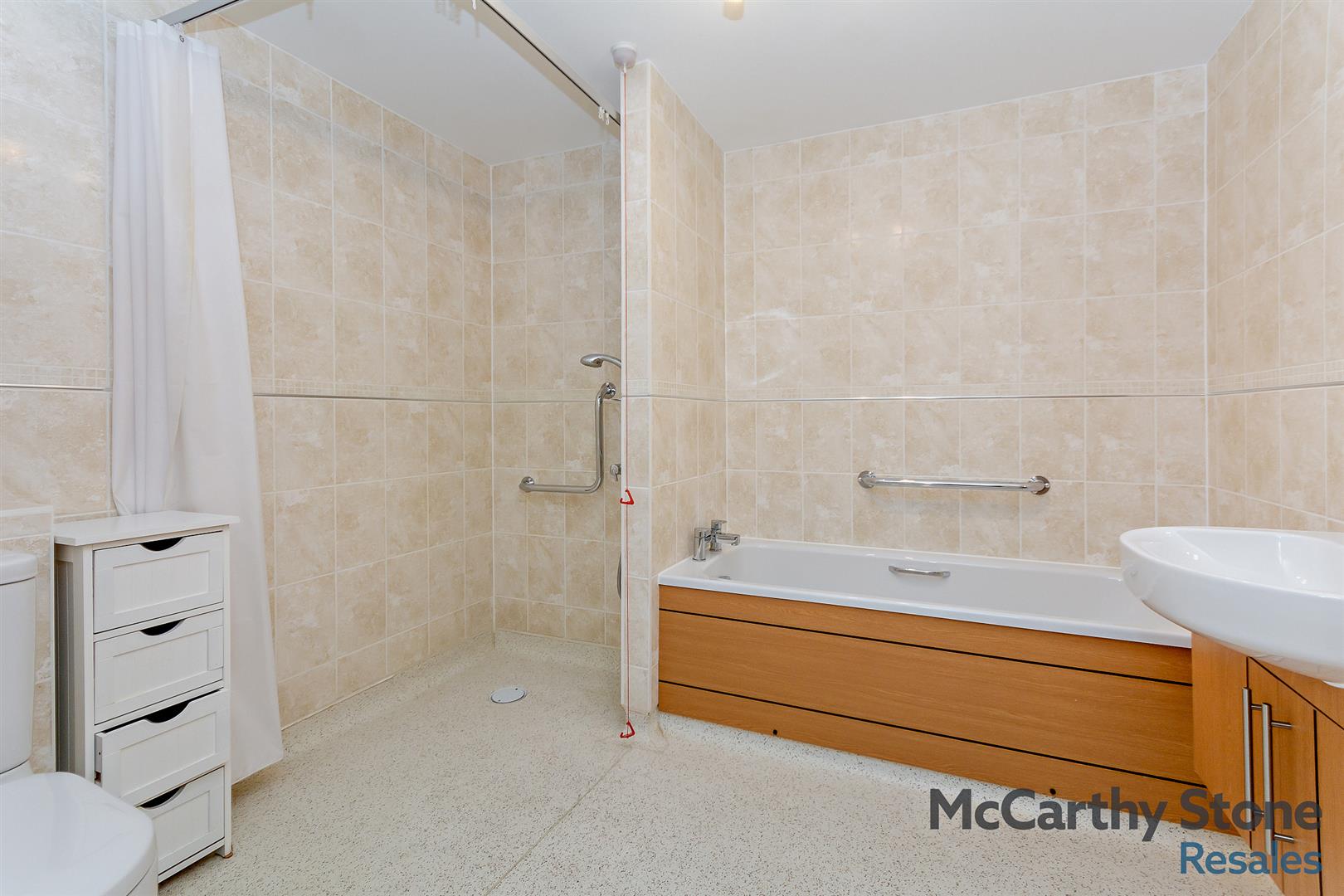 Lady Susan Court, New Road, Basingstoke A One Bedroom First Floor Retirement Apartment