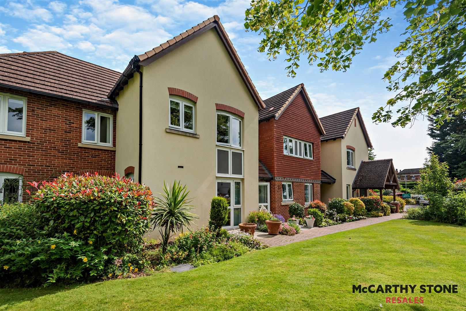 Charter Court, Retford