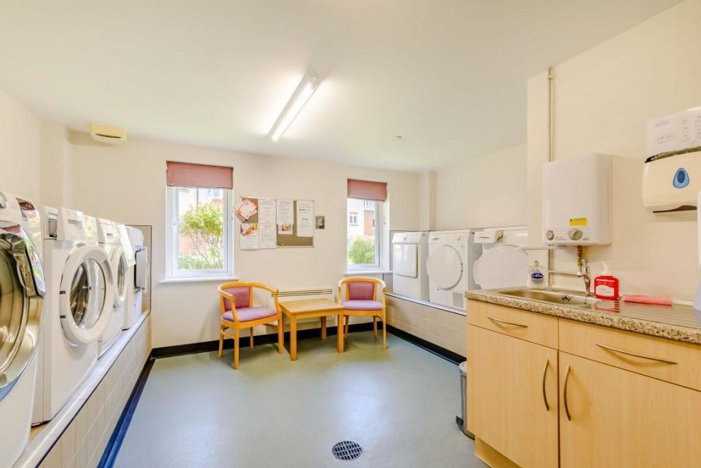 Charter Court, Retford