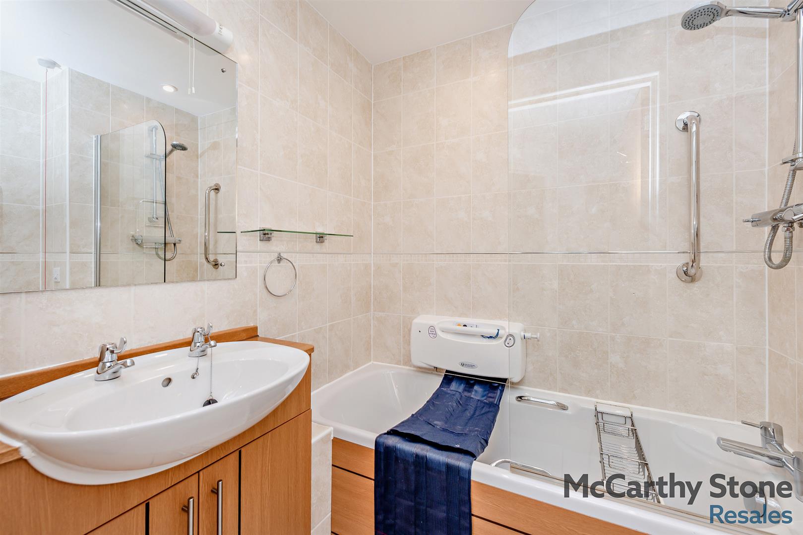 Eadhelm Court, Penlee Close, Edenbridge
