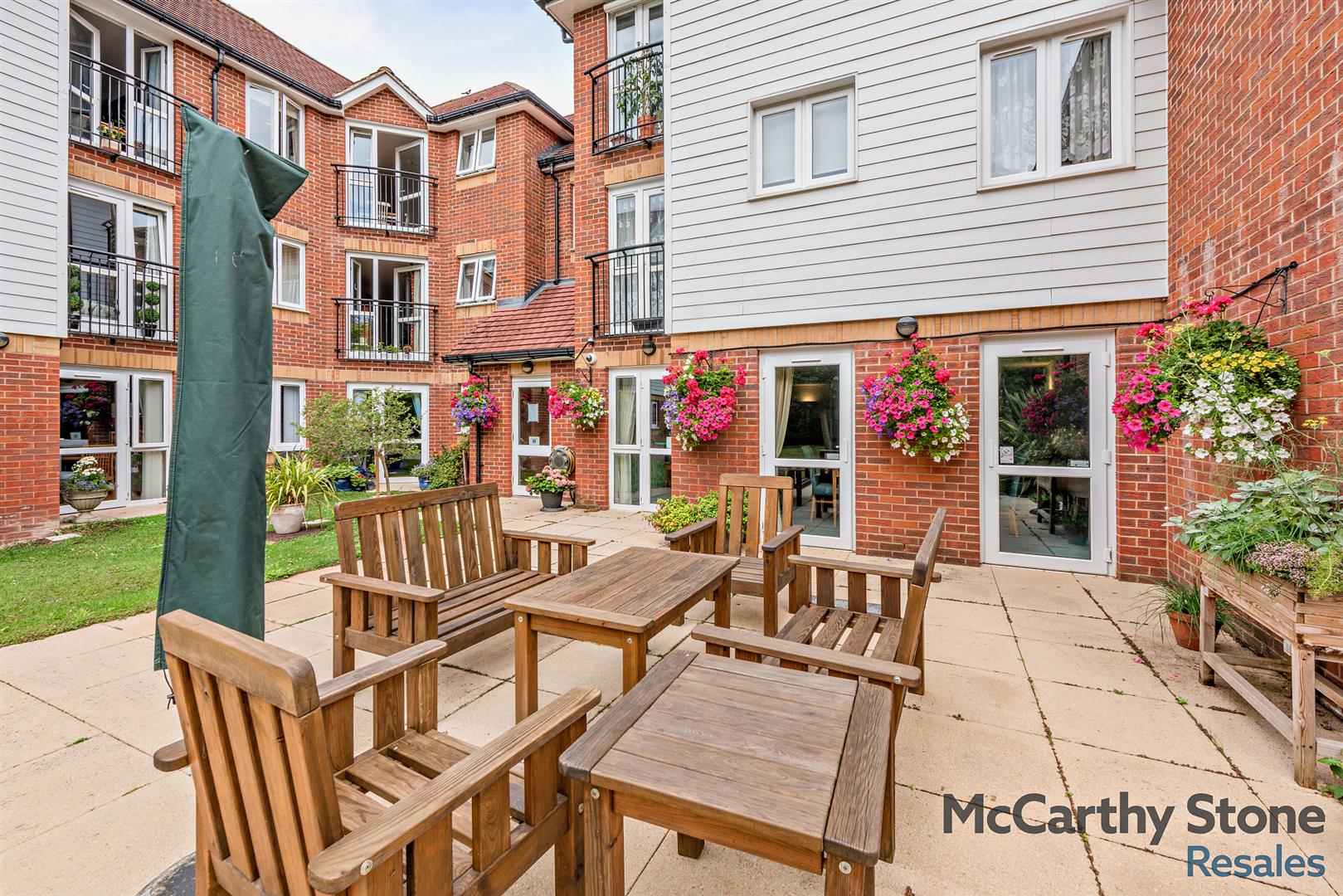 Eadhelm Court, Penlee Close, Edenbridge
