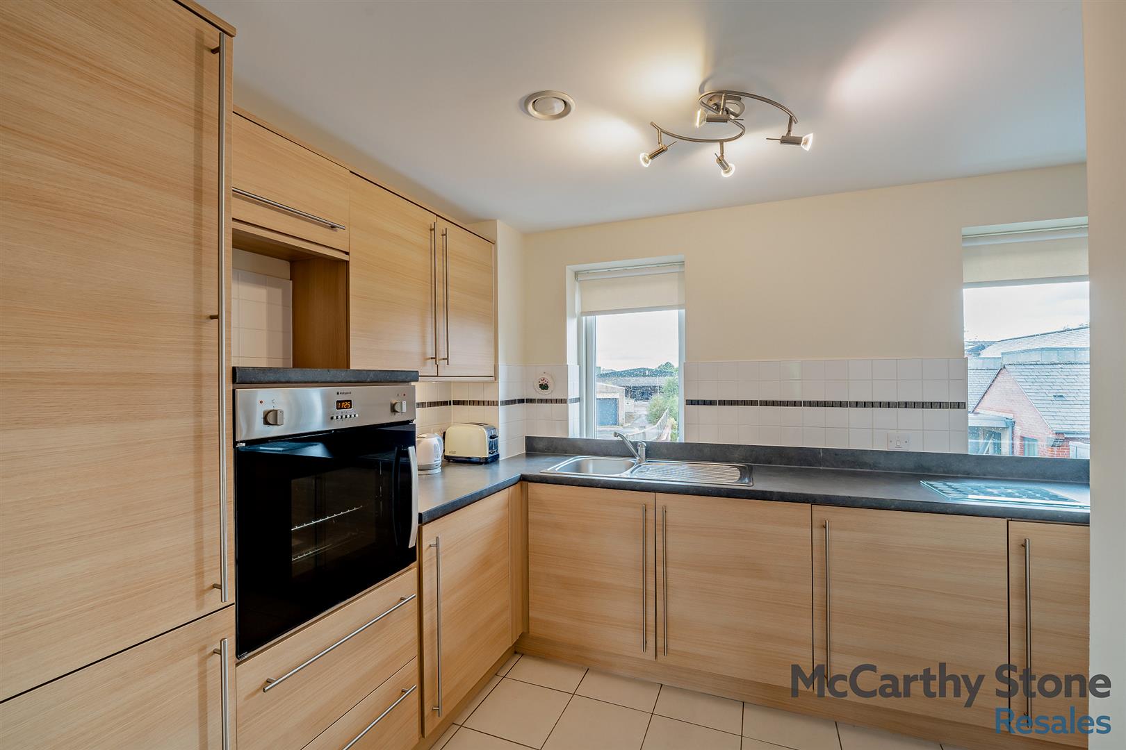 Anstie Court, Wharf Street, Devizes, SN10 1GA