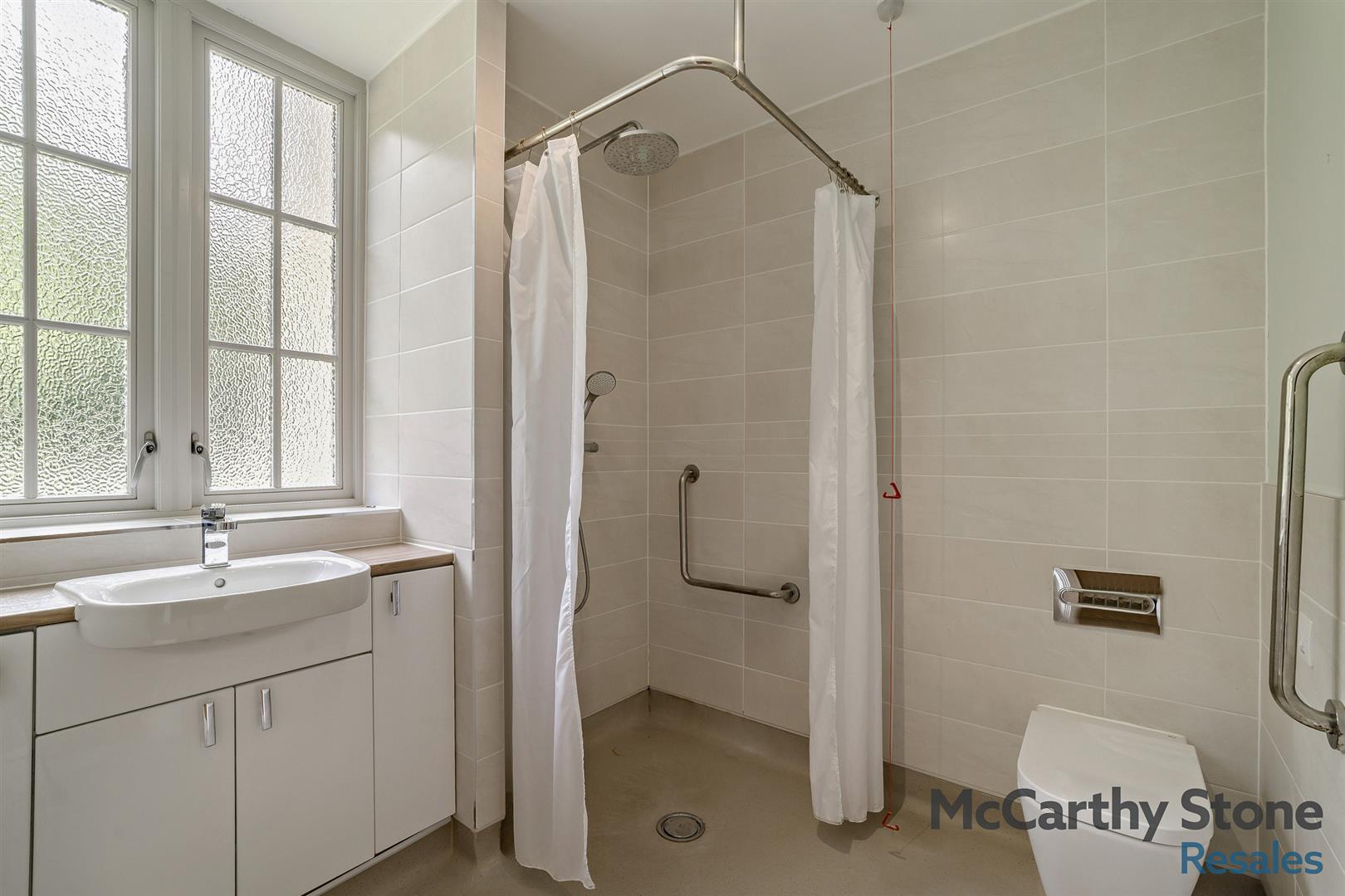 Hawkesbury Place, Fosseway, Stow on the Wold