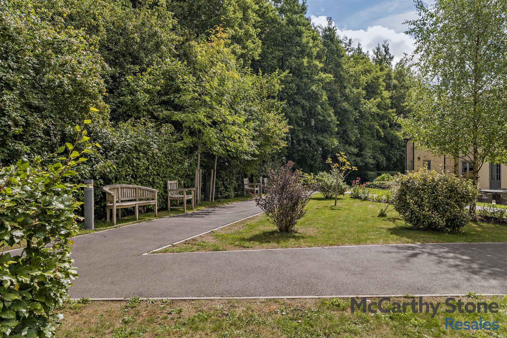 Hawkesbury Place, Fosseway, Stow on the Wold