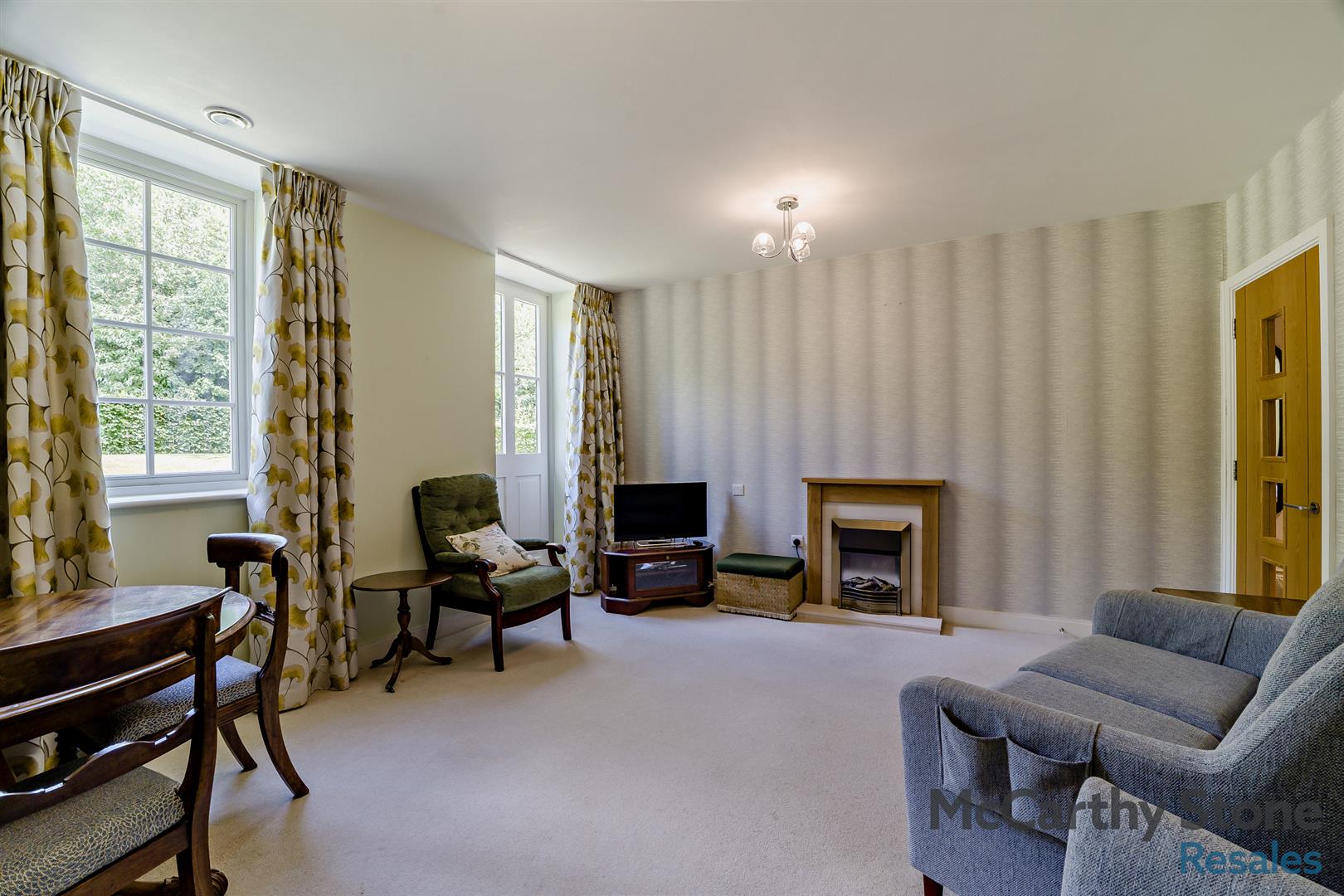 Hawkesbury Place, Fosseway, Stow on the Wold