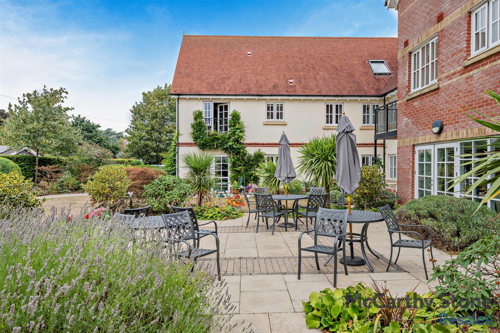 Cornmantle Parsonage Barn Lane, Ringwood, Hampshire, BH24 1WJ