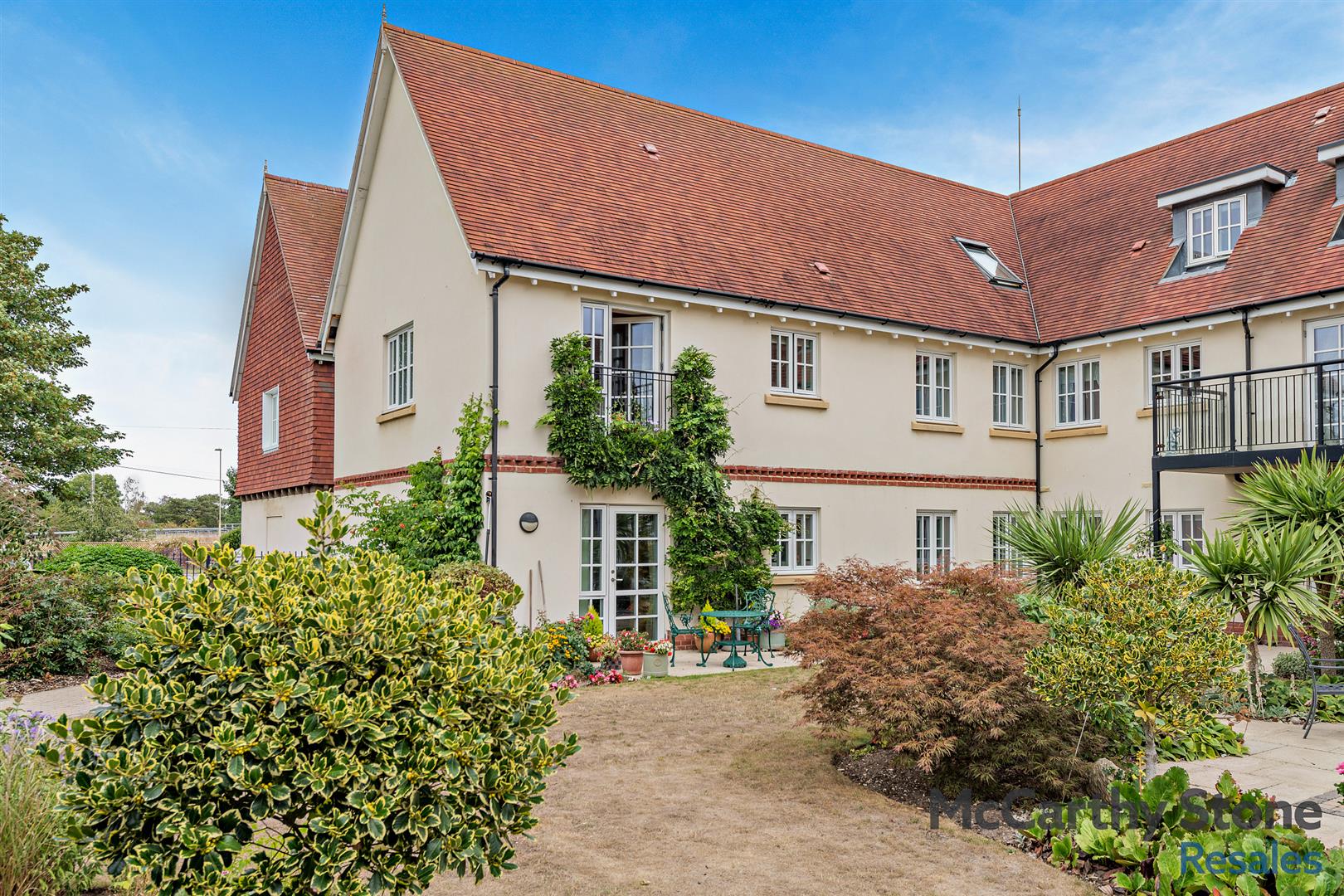 Cornmantle Parsonage Barn Lane, Ringwood, Hampshire, BH24 1WJ