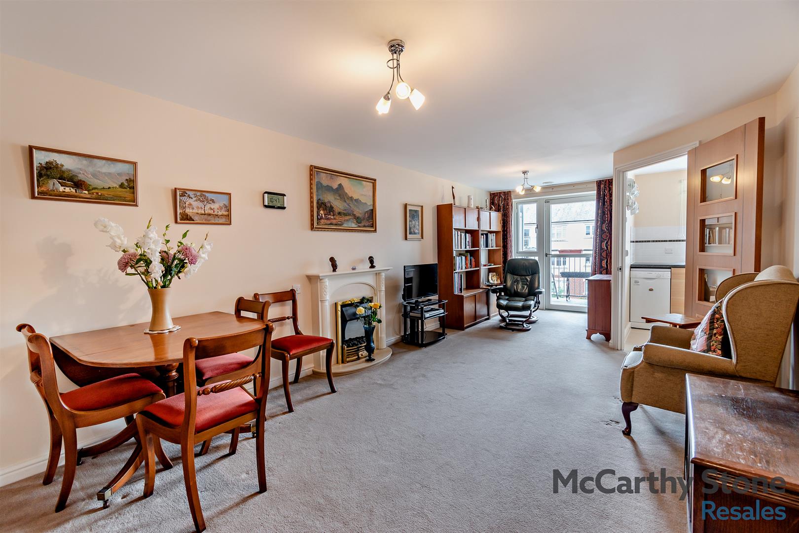 Lady Susan Court, New Road, Basingstoke A One Bedroom Second Floor Retirement Apartment