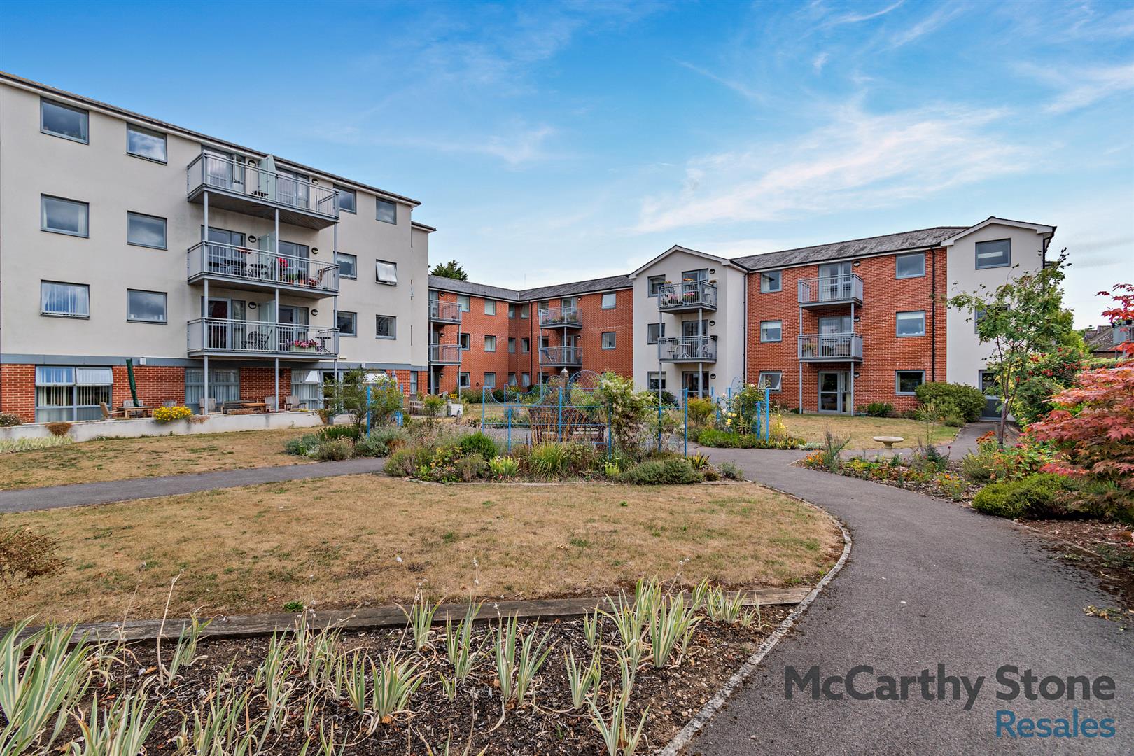 Lady Susan Court, New Road, Basingstoke A One Bedroom Second Floor Retirement Apartment