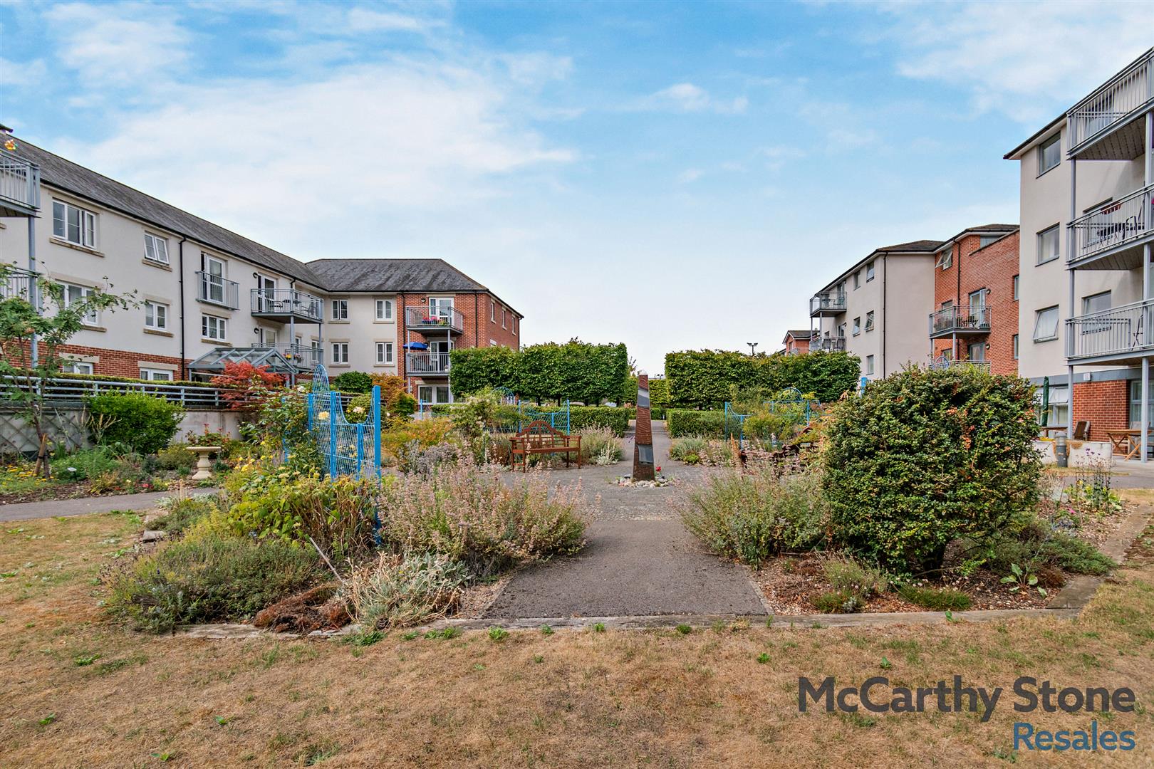Lady Susan Court, New Road, Basingstoke A One Bedroom Second Floor Retirement Apartment