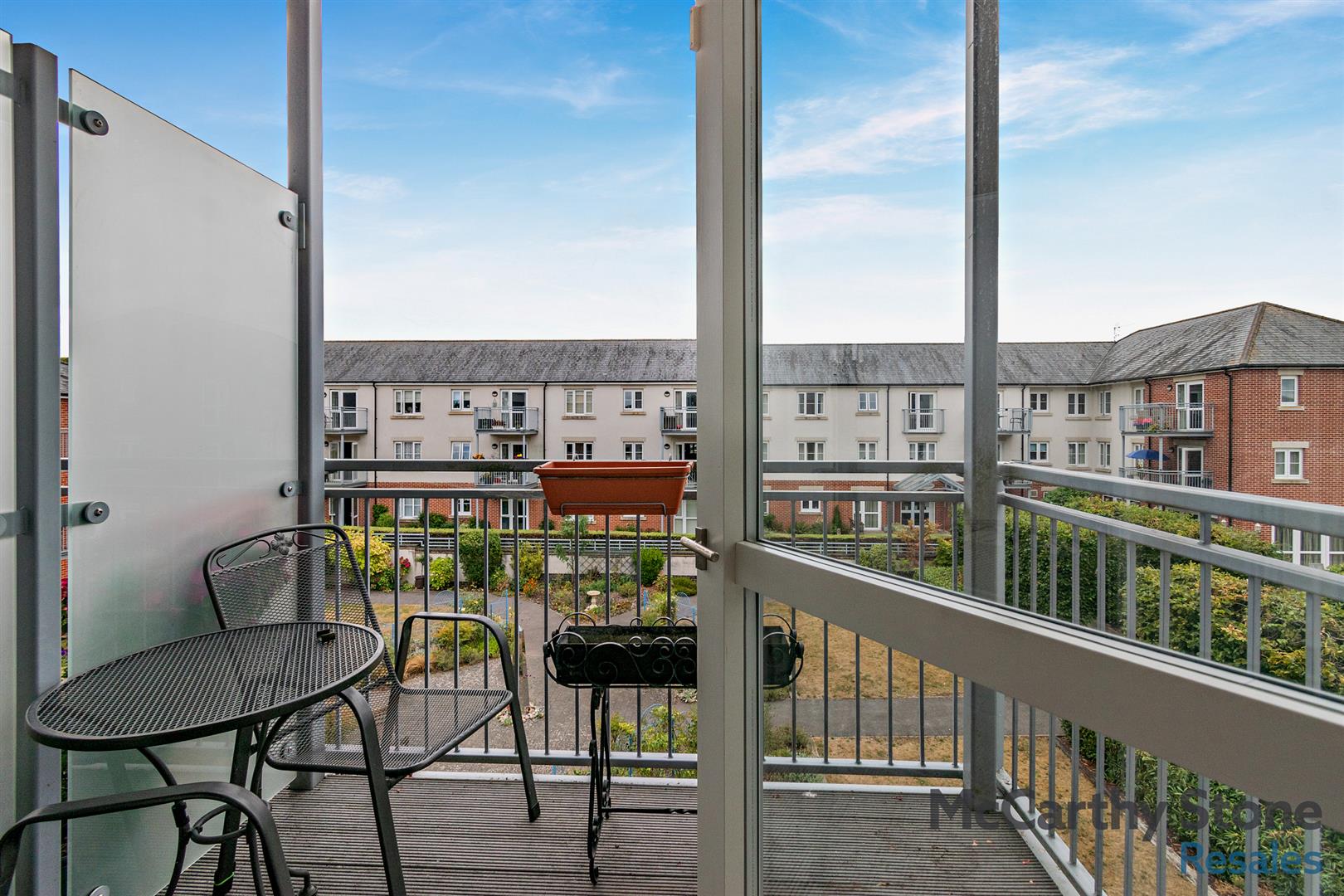 Lady Susan Court, New Road, Basingstoke A One Bedroom Second Floor Retirement Apartment