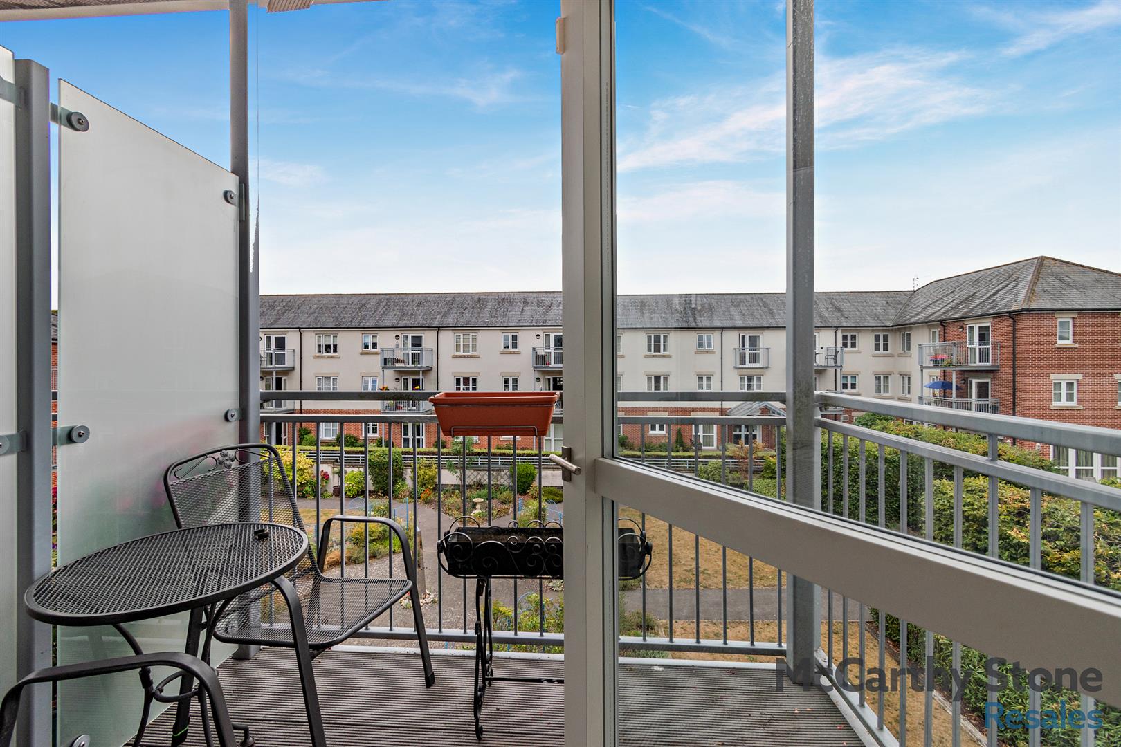 Lady Susan Court, New Road, Basingstoke A One Bedroom Second Floor Retirement Apartment