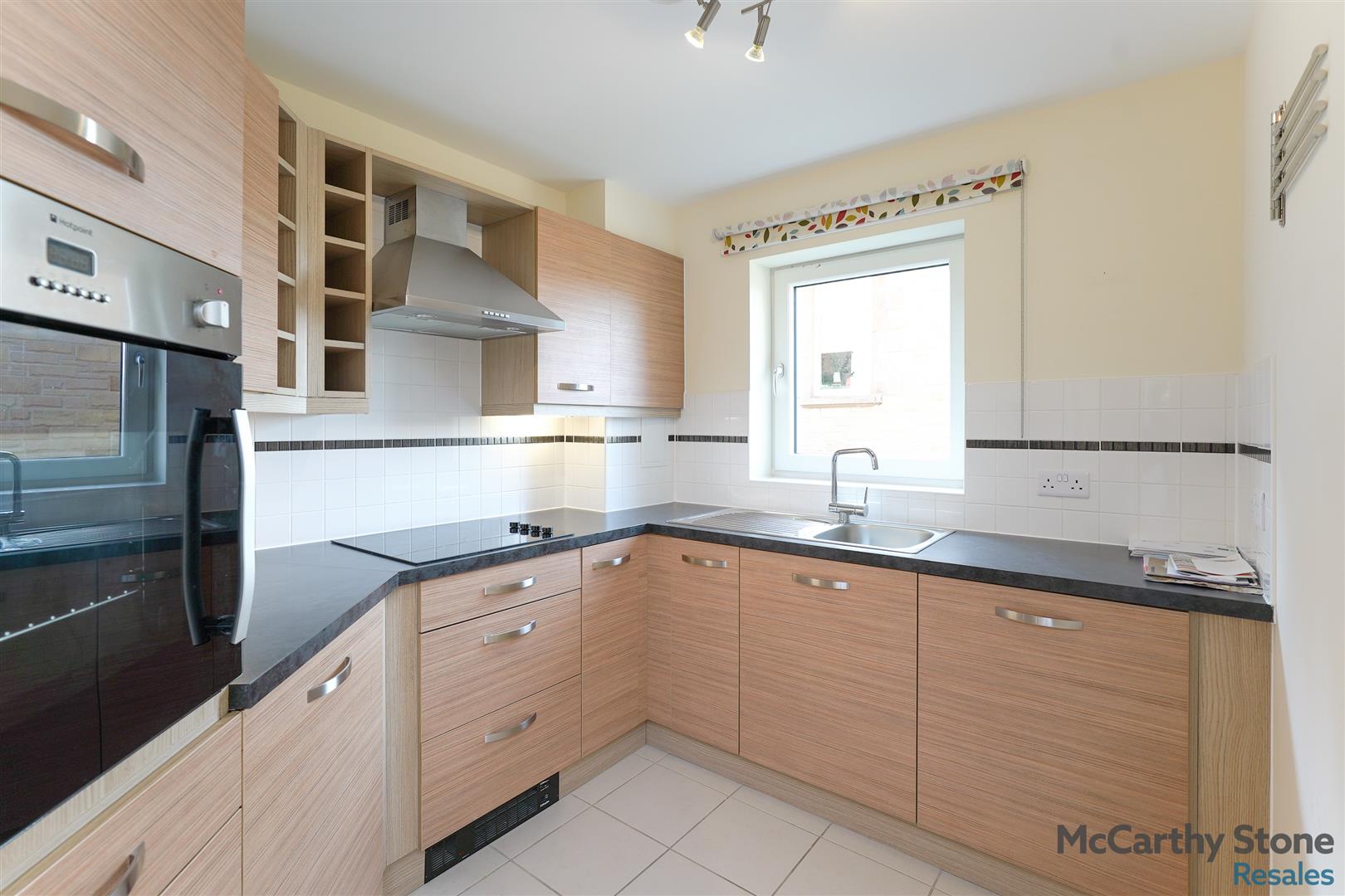 Lyle Court, Barnton Grove, Edinburgh, EH4 6EZ