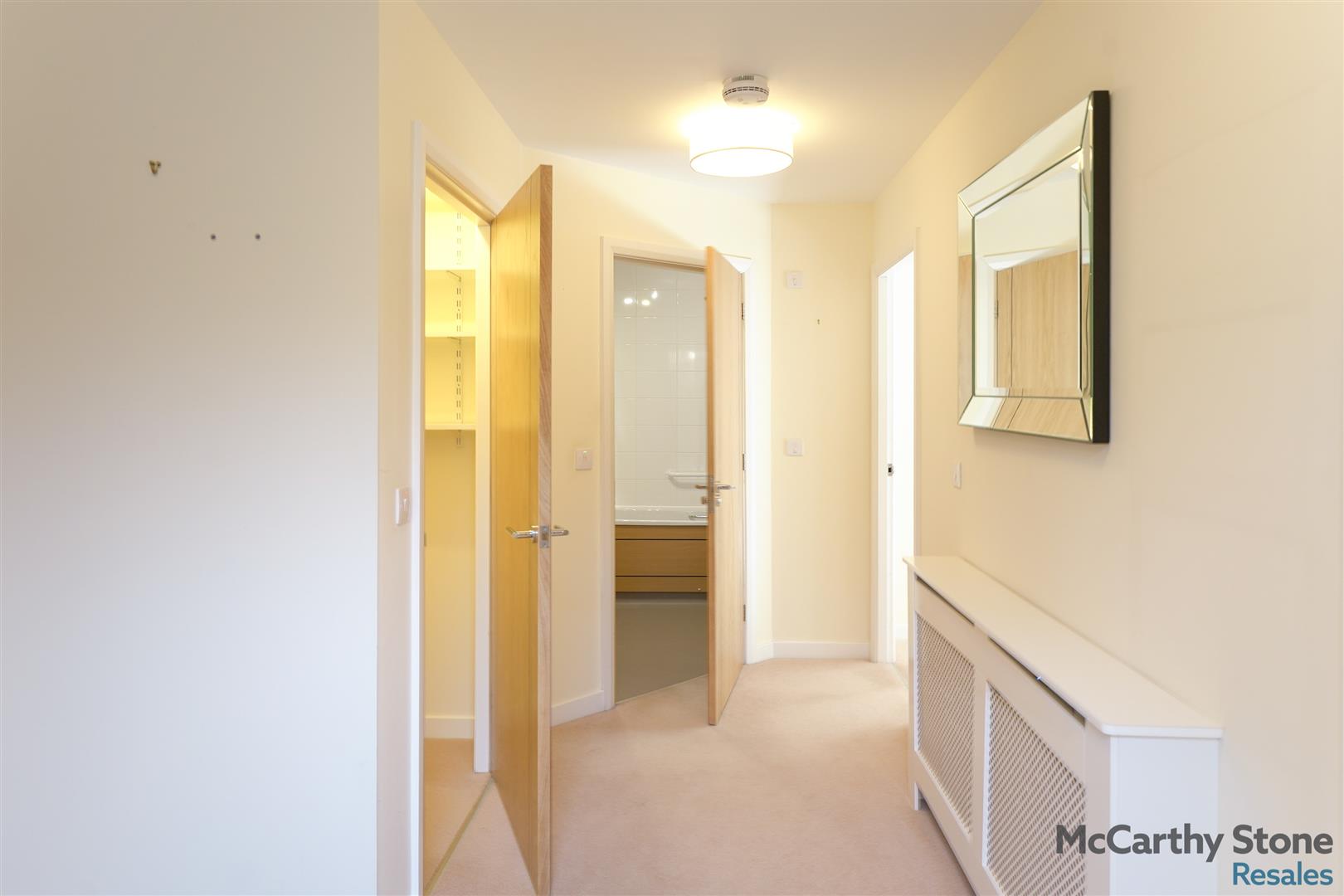 Lyle Court, Barnton Grove, Edinburgh, EH4 6EZ