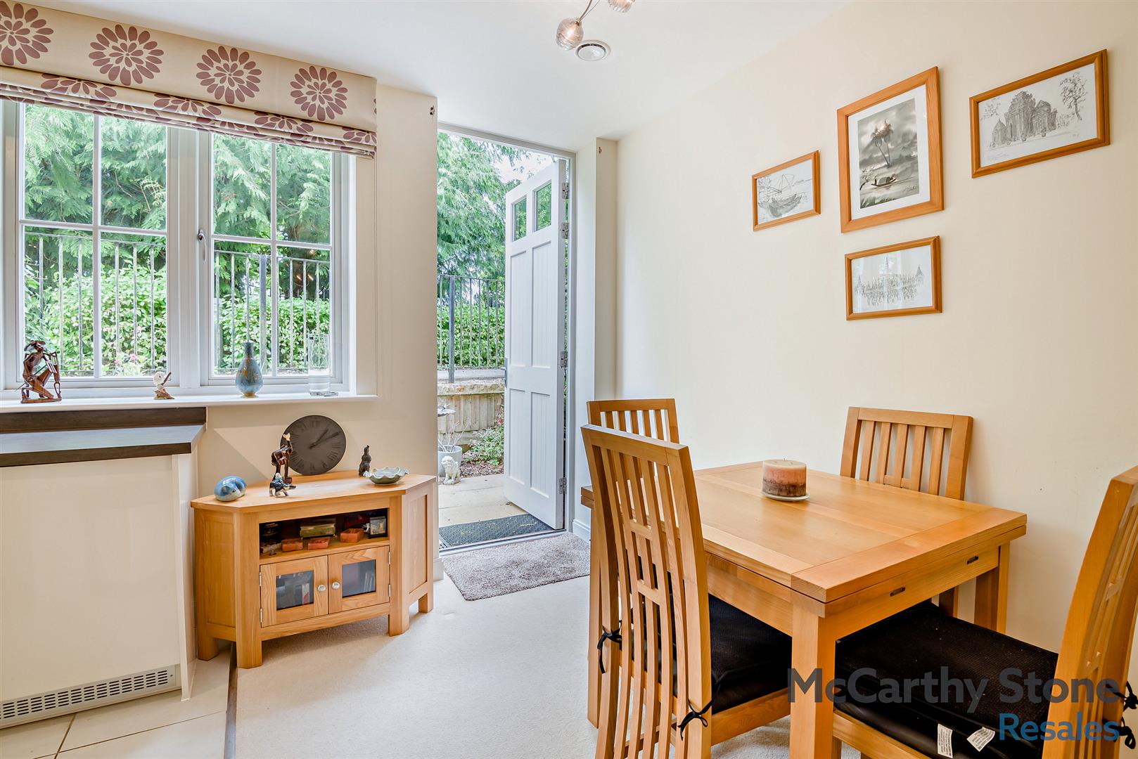 Hawkesbury Place, Fosseway, Stow on the Wold