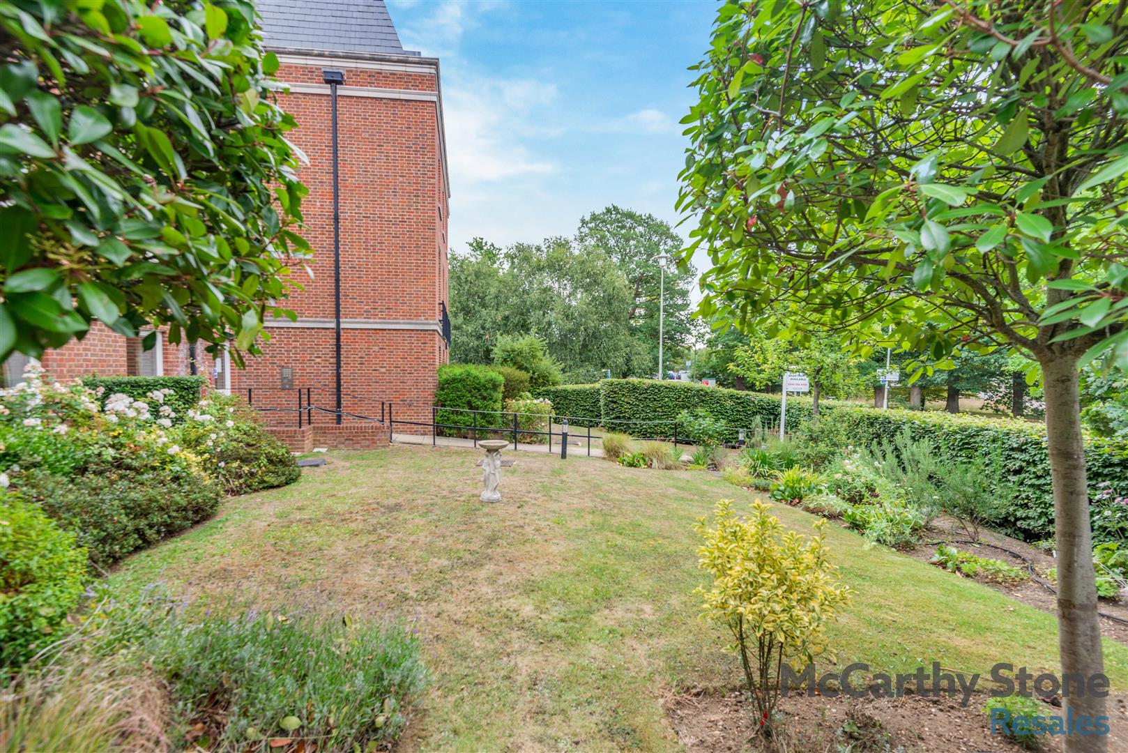 Peel Court, College Way, Welwyn Garden City, Hertfordshire, AL8 6DG