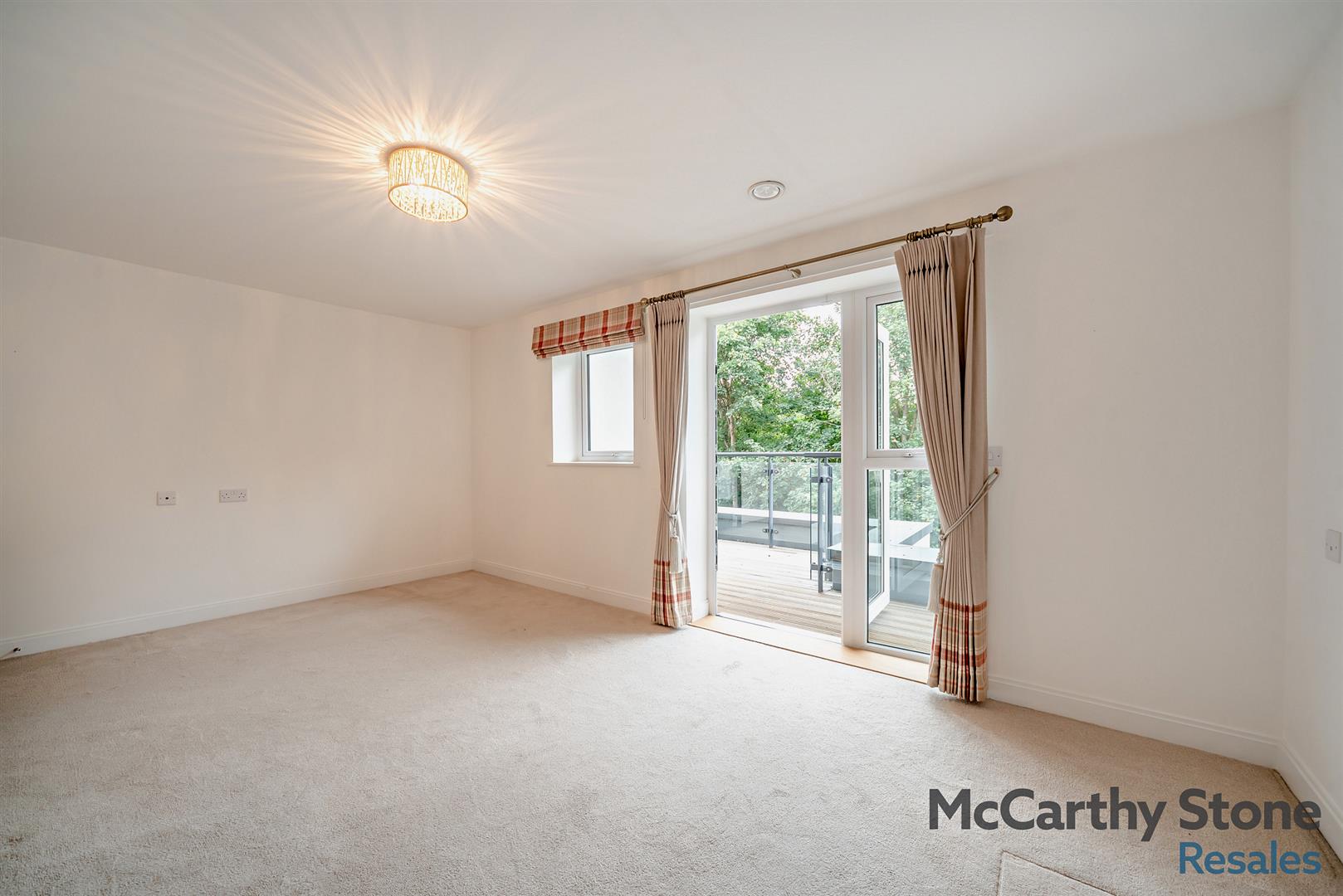 345 Reading Road, Henley-On-Thames