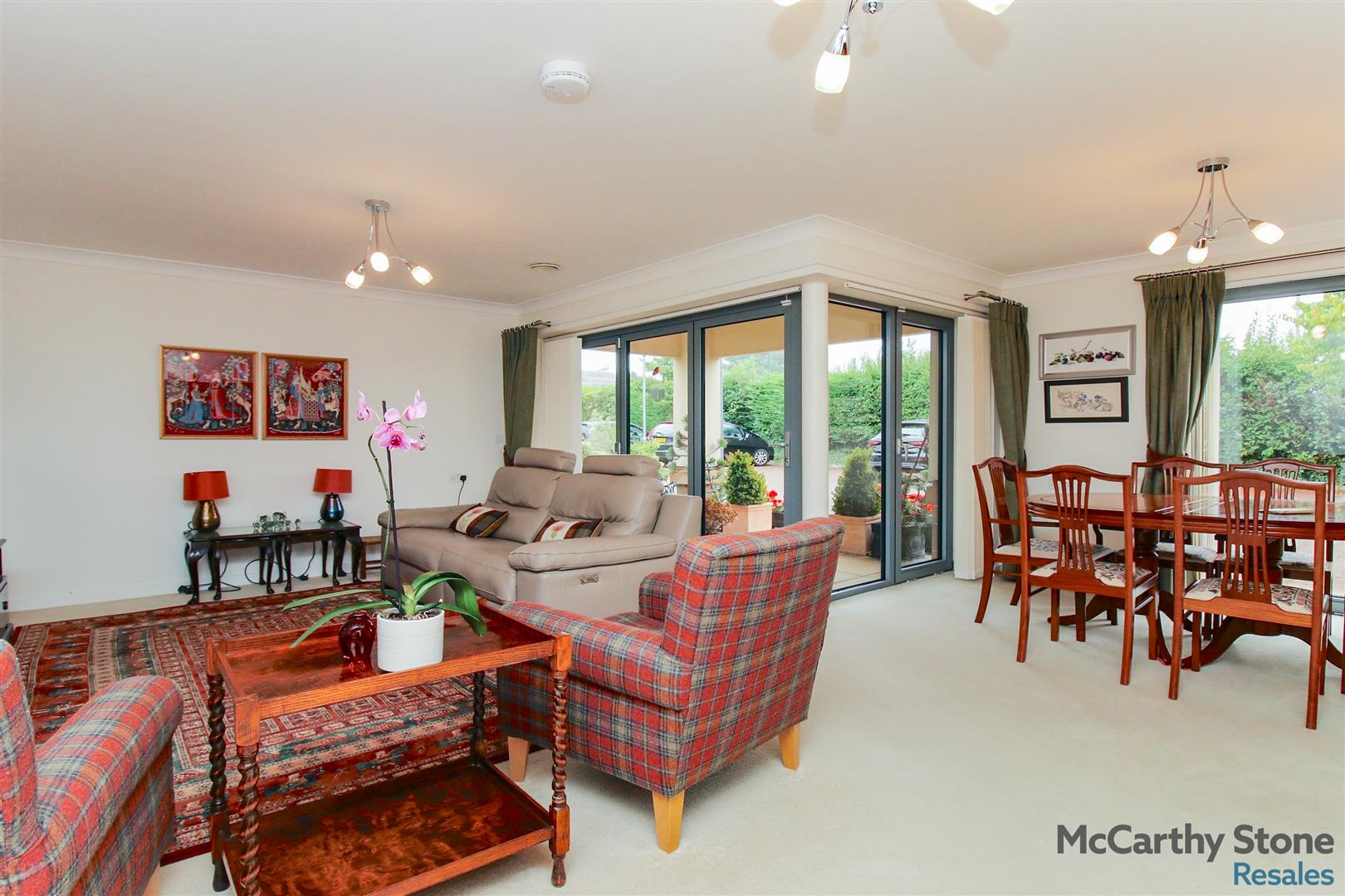 Merrilees Gate, Baberton Avenue, Juniper Green