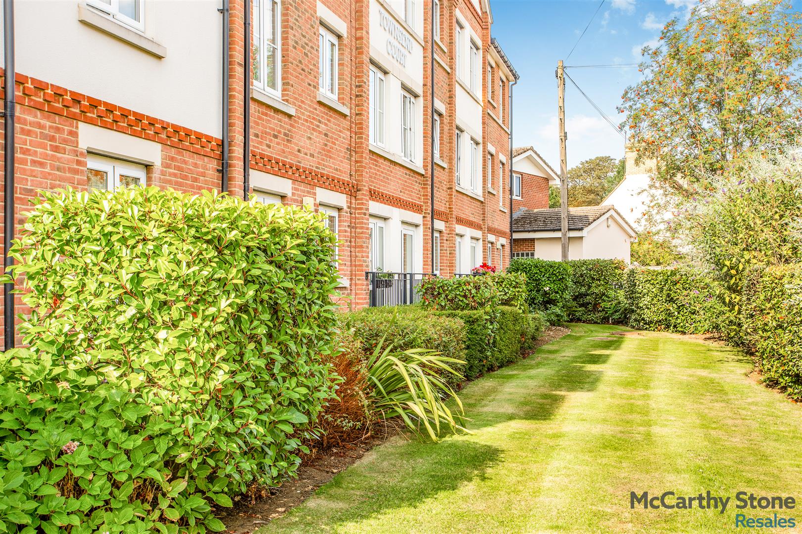 High Street South, Rushden, Northamptonshire, NN10 0FR