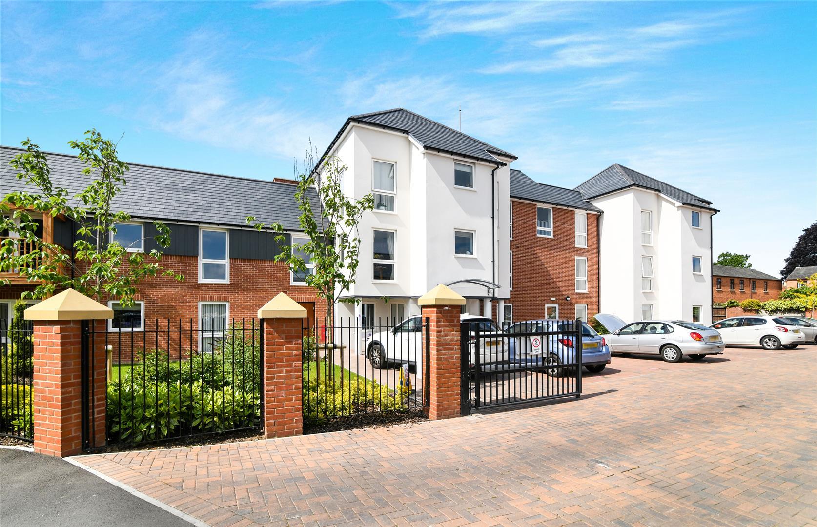 Jackson Place, Fields Park Drive, Alcester, Warwickshire, B49 6GR