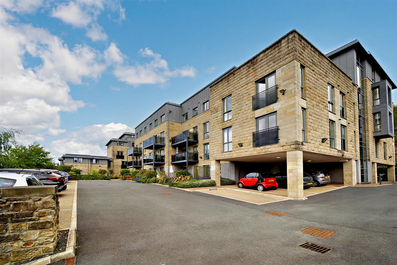 142 Greaves Road, Lancaster