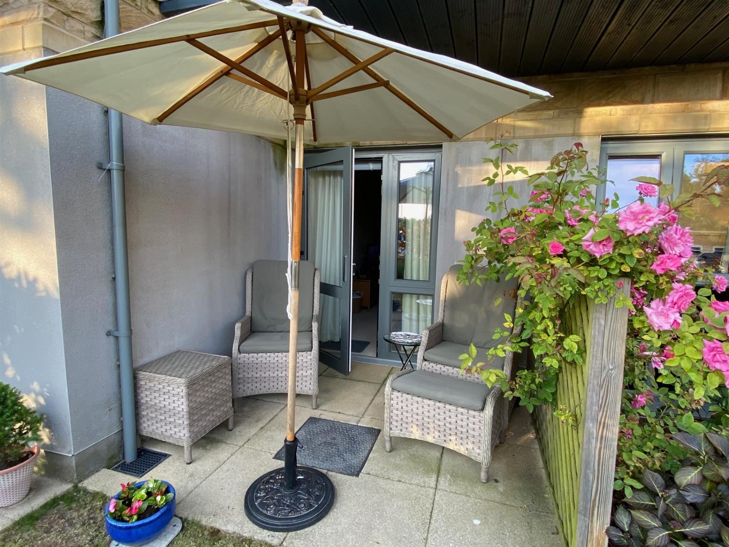 142 Greaves Road, Lancaster