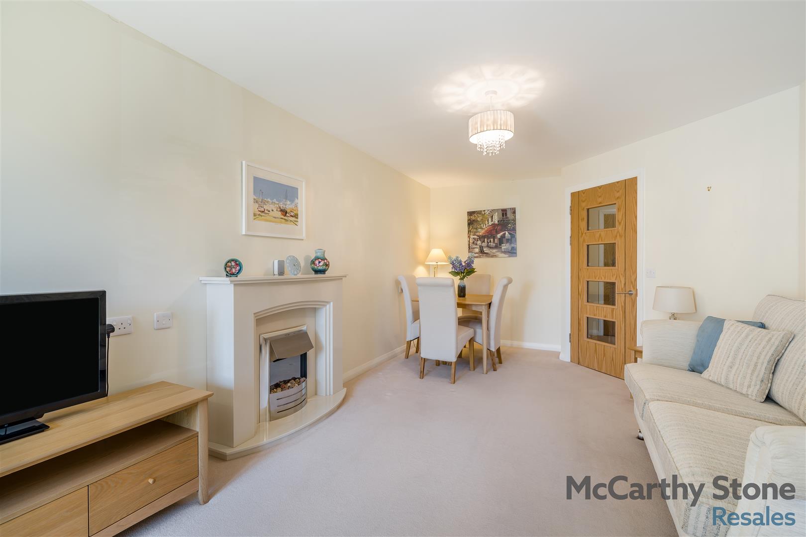 142 Greaves Road, Lancaster