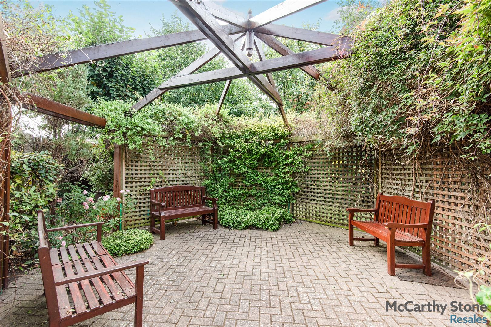 Goodes Court, Royston, Herts, SG8 5FF