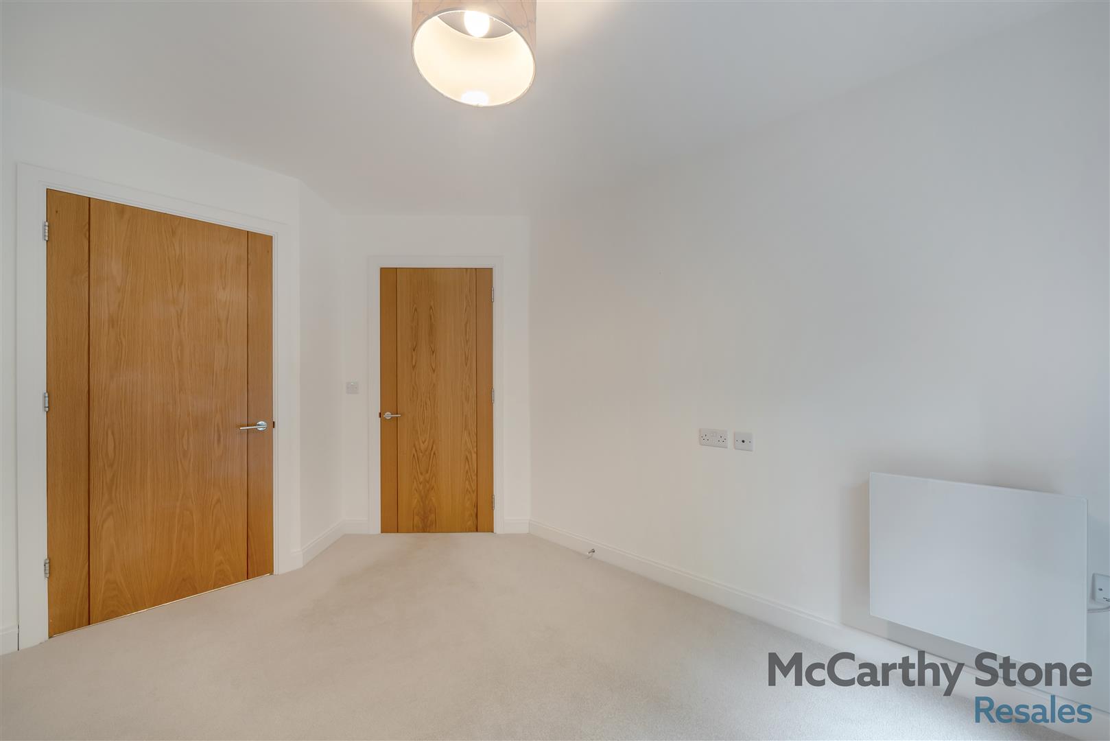 Birch Place, Dukes Ride, Crowthorne, Berkshire, RG45 6GT