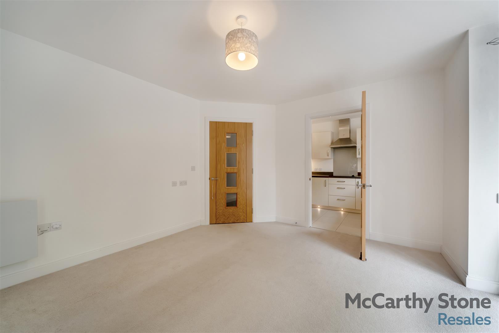 Birch Place, Dukes Ride, Crowthorne, Berkshire, RG45 6GT