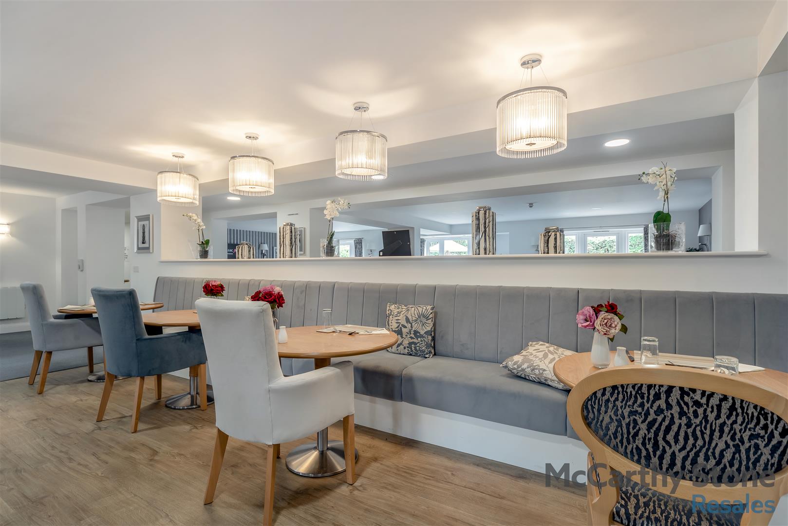 Birch Place, Dukes Ride, Crowthorne, Berkshire, RG45 6GT