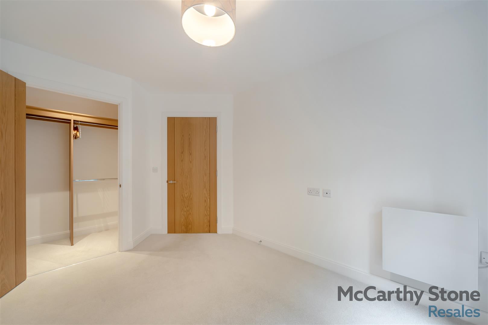 Birch Place, Dukes Ride, Crowthorne, Berkshire, RG45 6GT