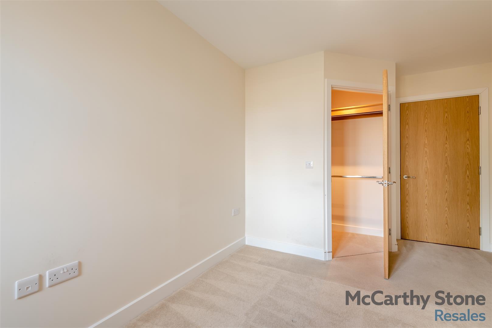 Island View, Basingstoke, RG23 7GU